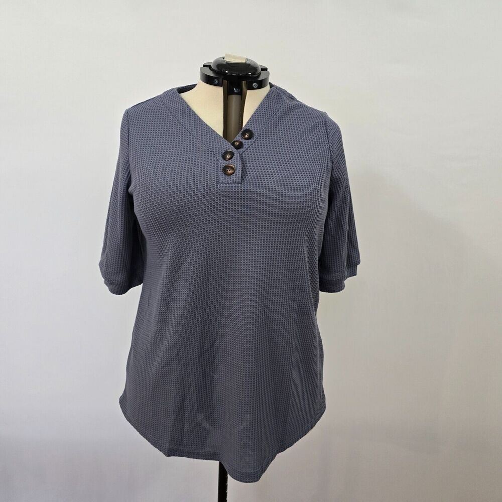 Bloomchic T-Shirt Women's Large Half Sleeve Waffle Knit Button Detail Purple NWT